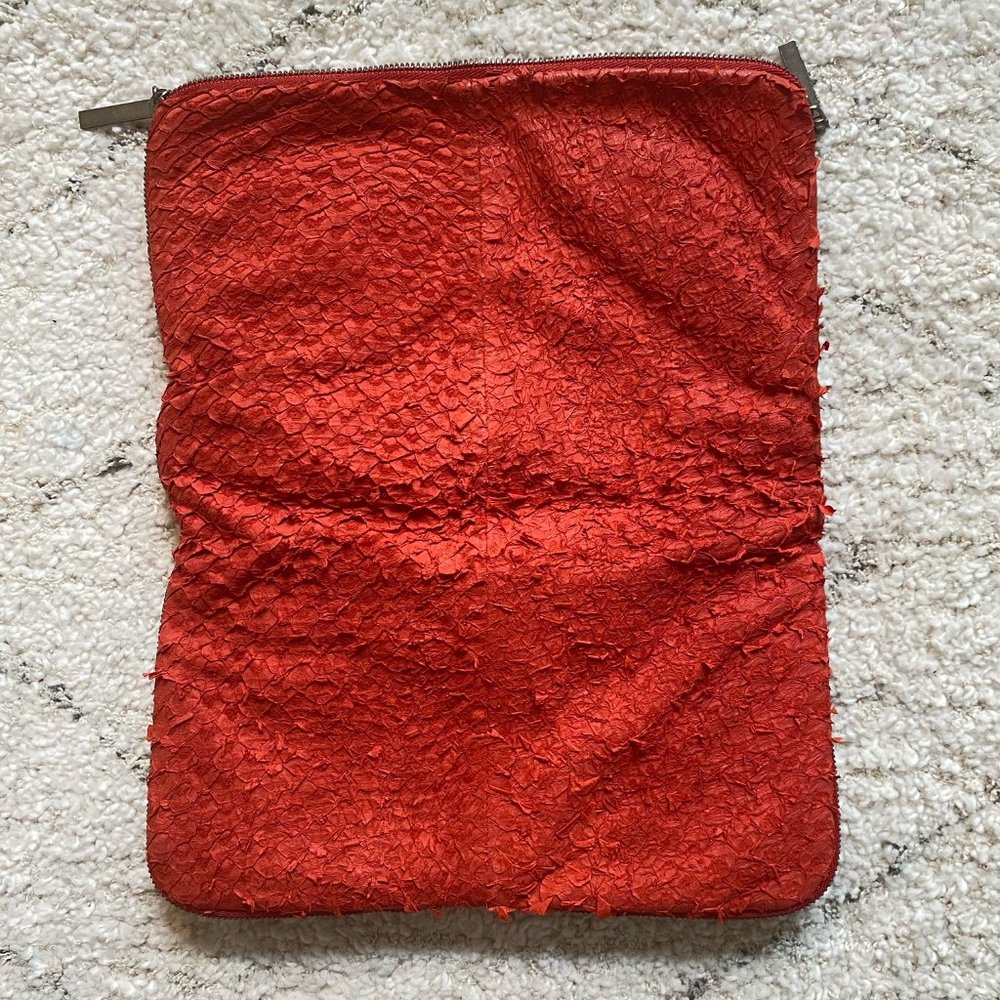 Helmut Lang Styx Orange Fish Scale Leather Foldover Clutch Purse - Picture 3 of 3